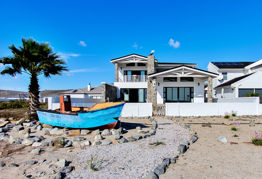3 Bedroom Property for Sale in Sandy Point Western Cape